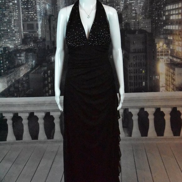 Betsy & Adam Dresses & Skirts - Betsy & Adam by Linda Bernell sz 12 Full Length Jet Black Halter Style Dress